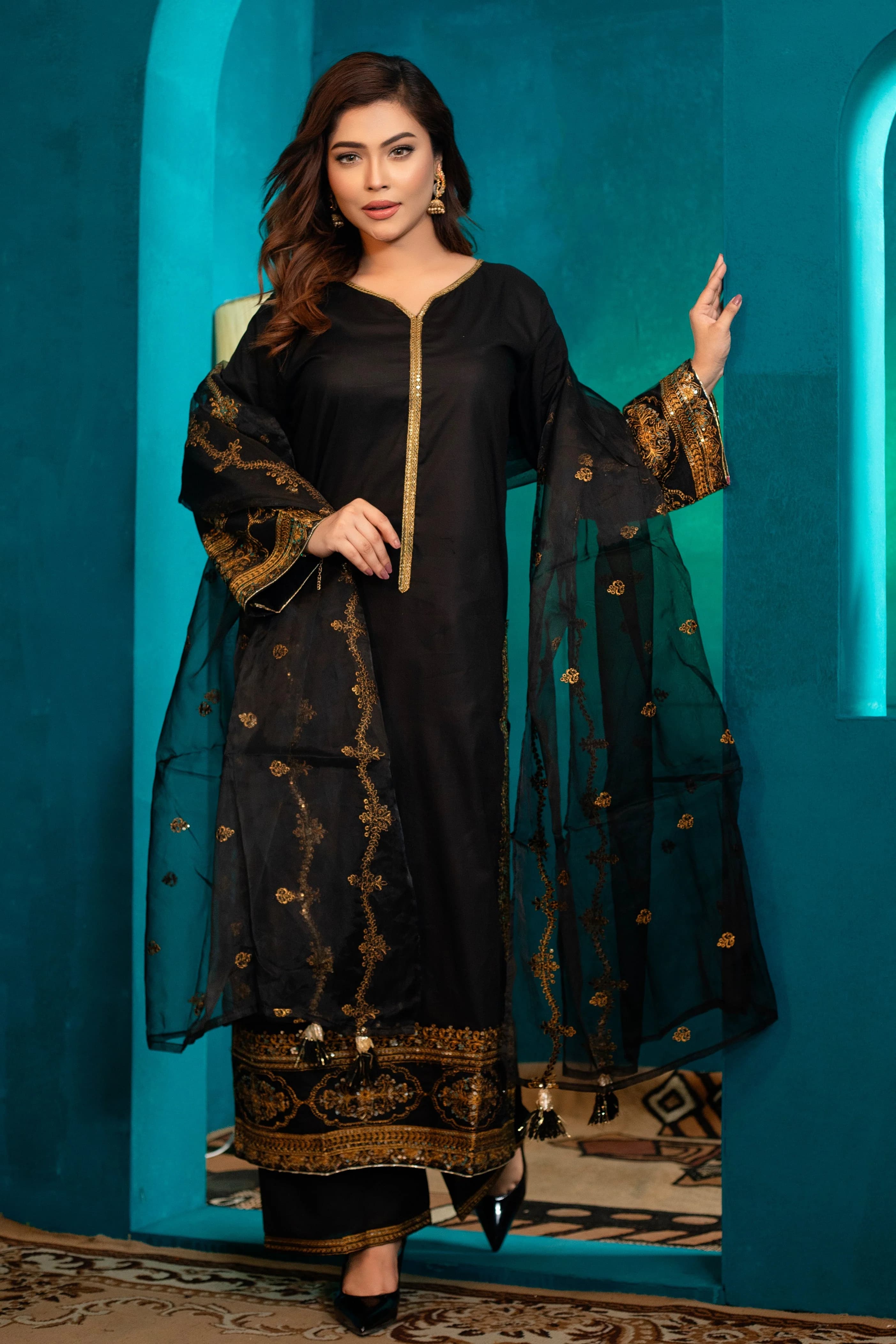 Royal Black 3 Piece W3P-20189